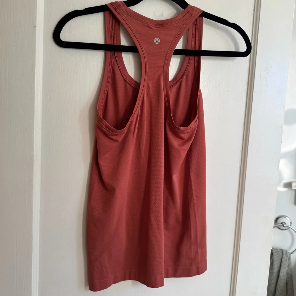 Lululemon Swiftly Tech Racerback 2.0
Soft Cranberry - Picture 7 of 8
